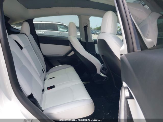 Photo 7 VIN: 7SAYGDEE8NF312024 - TESLA MODEL Y 