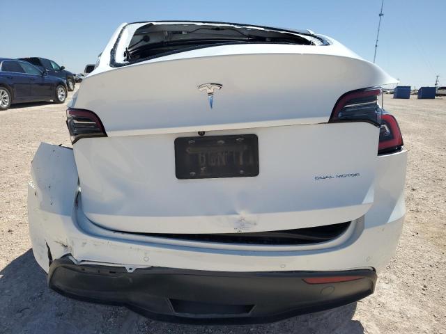 Photo 5 VIN: 7SAYGDEE8NF323749 - TESLA MODEL Y 