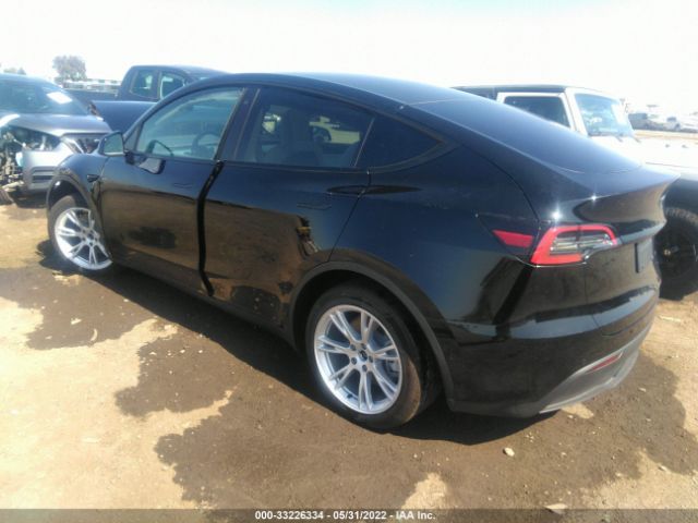 Photo 2 VIN: 7SAYGDEE8NF354810 - TESLA MODEL Y 