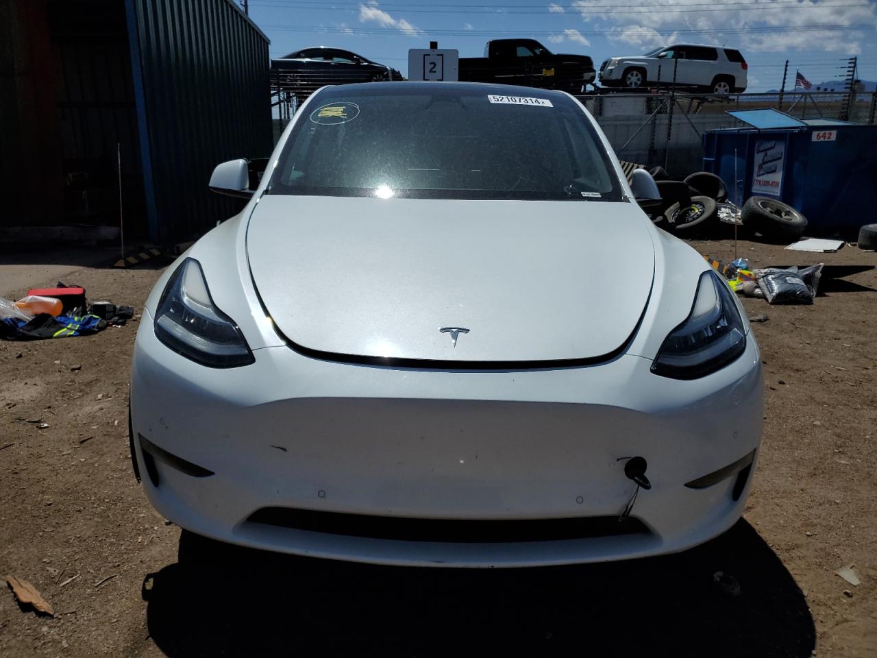 Photo 4 VIN: 7SAYGDEE8NF355925 - TESLA MODEL Y 