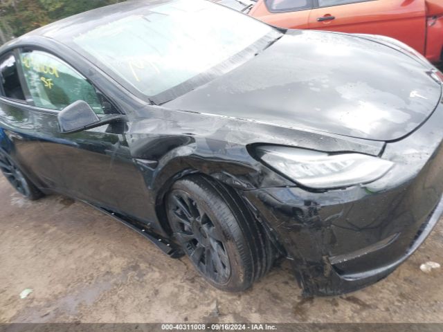 Photo 5 VIN: 7SAYGDEE8NF429568 - TESLA MODEL Y 