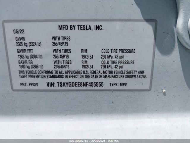 Photo 8 VIN: 7SAYGDEE8NF455555 - TESLA MODEL Y 