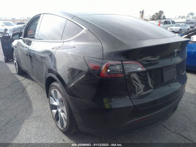 Photo 2 VIN: 7SAYGDEE8PA032846 - TESLA MODEL Y 