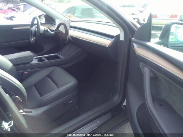 Photo 4 VIN: 7SAYGDEE8PA032846 - TESLA MODEL Y 