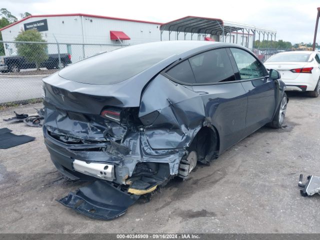 Photo 3 VIN: 7SAYGDEE8PA087314 - TESLA MODEL Y 