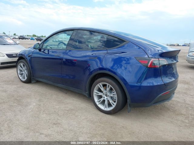 Photo 2 VIN: 7SAYGDEE8PA089242 - TESLA MODEL Y 