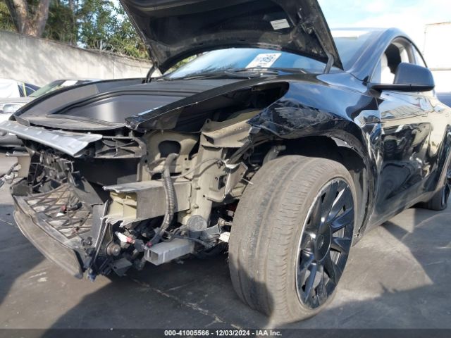 Photo 5 VIN: 7SAYGDEE8PA117508 - TESLA MODEL Y 