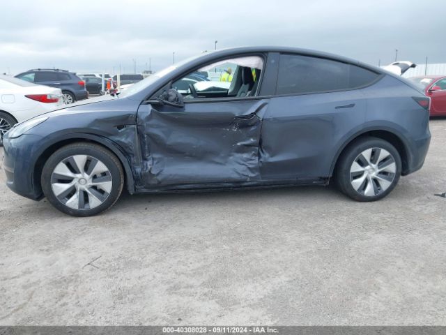 Photo 5 VIN: 7SAYGDEE8PA126564 - TESLA MODEL Y 