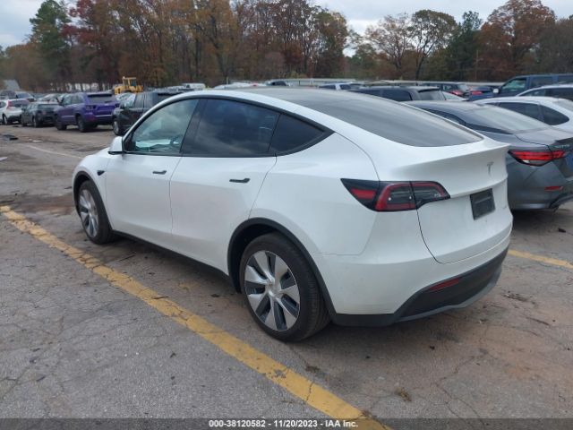 Photo 2 VIN: 7SAYGDEE8PA150850 - TESLA MODEL Y 