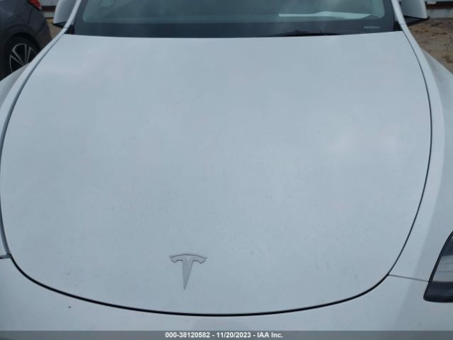 Photo 9 VIN: 7SAYGDEE8PA150850 - TESLA MODEL Y 