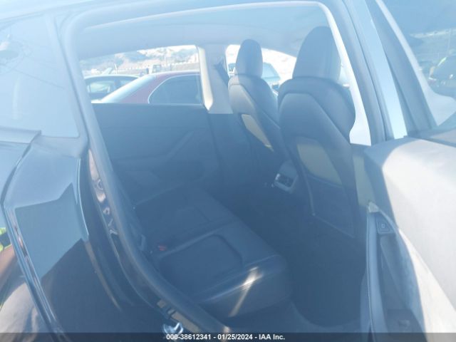 Photo 7 VIN: 7SAYGDEE8PA166708 - TESLA MODEL Y 