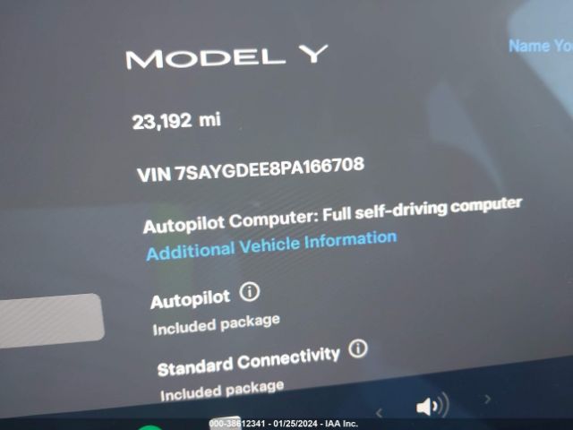 Photo 8 VIN: 7SAYGDEE8PA166708 - TESLA MODEL Y 