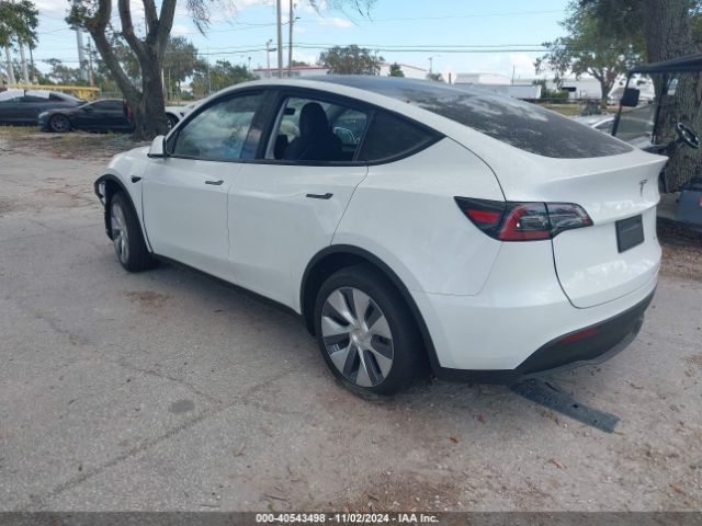 Photo 2 VIN: 7SAYGDEE8PA179376 - TESLA MODEL Y 