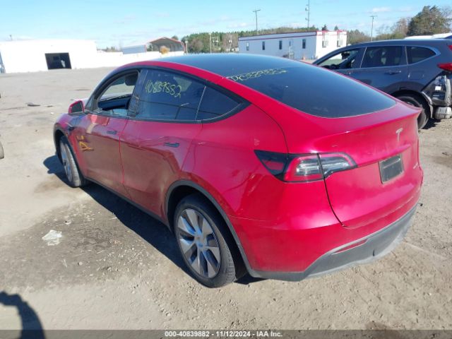 Photo 2 VIN: 7SAYGDEE8PA211081 - TESLA MODEL Y 