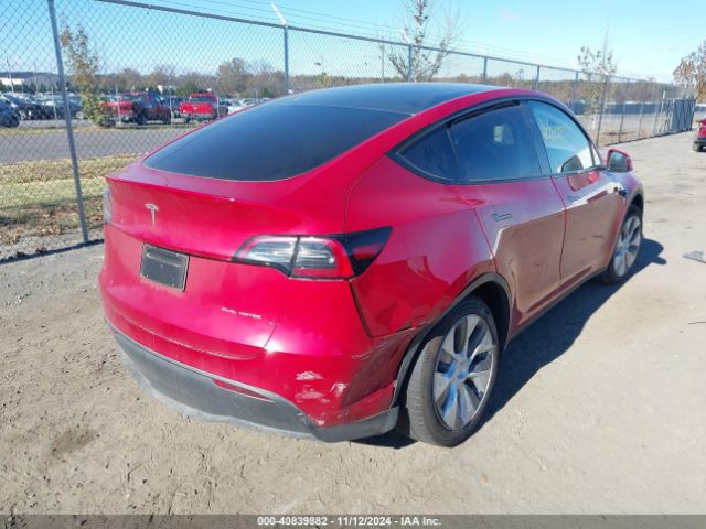 Photo 3 VIN: 7SAYGDEE8PA211081 - TESLA MODEL Y 