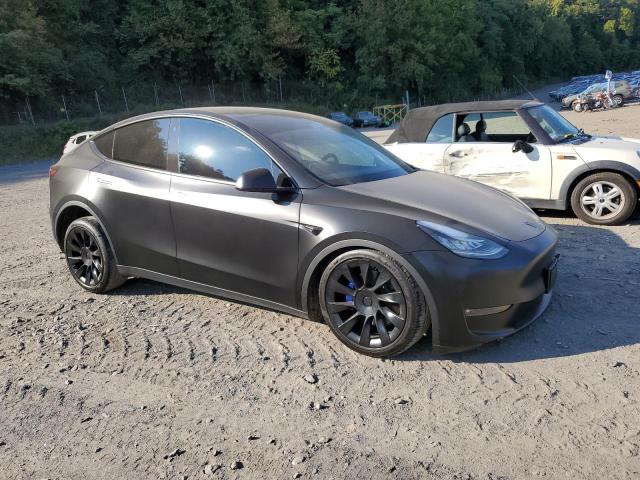 Photo 3 VIN: 7SAYGDEE8PF602329 - TESLA MODEL Y 