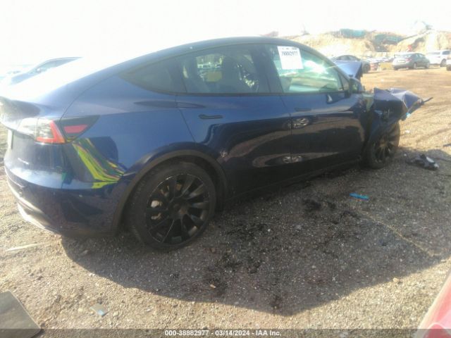 Photo 3 VIN: 7SAYGDEE8PF616537 - TESLA MODEL Y 