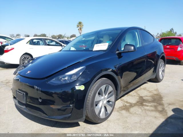 Photo 1 VIN: 7SAYGDEE8PF622015 - TESLA MODEL Y 