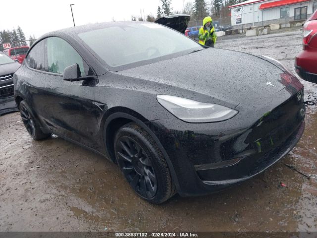 Photo 0 VIN: 7SAYGDEE8PF689052 - TESLA MODEL Y 