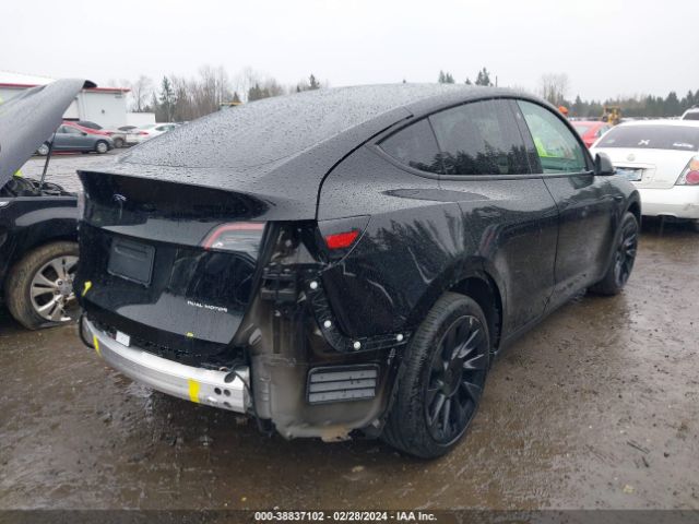 Photo 3 VIN: 7SAYGDEE8PF689052 - TESLA MODEL Y 