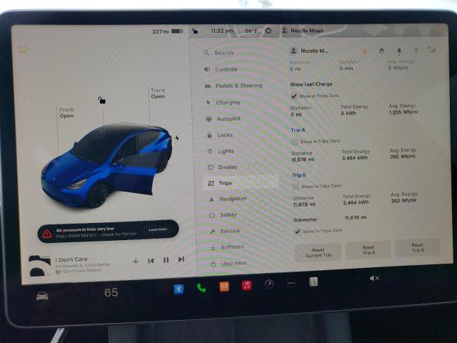 Photo 8 VIN: 7SAYGDEE8PF695563 - TESLA MODEL Y 