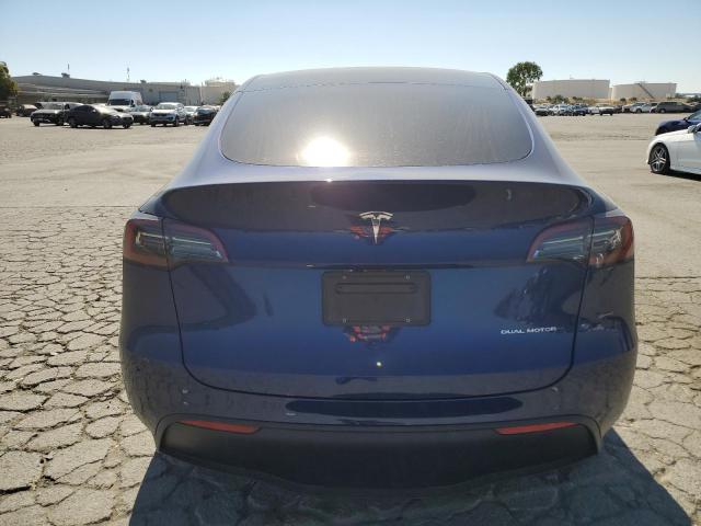 Photo 5 VIN: 7SAYGDEE8PF711776 - TESLA MODEL Y 