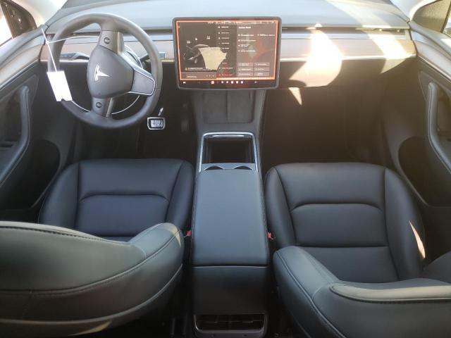 Photo 7 VIN: 7SAYGDEE8PF713639 - TESLA MODEL Y 