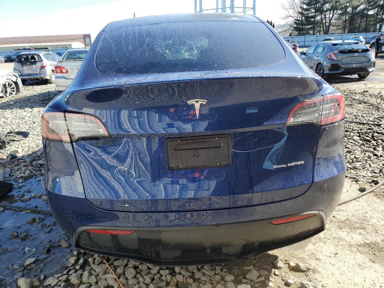 Photo 5 VIN: 7SAYGDEE8PF764235 - TESLA MODEL Y 