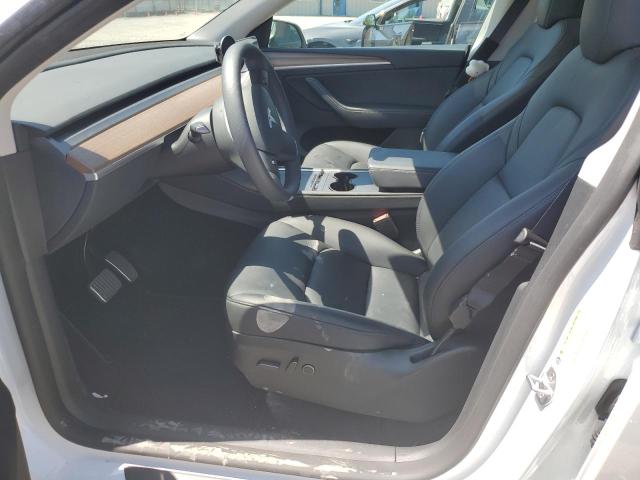 Photo 6 VIN: 7SAYGDEE8PF764543 - TESLA MODEL Y 