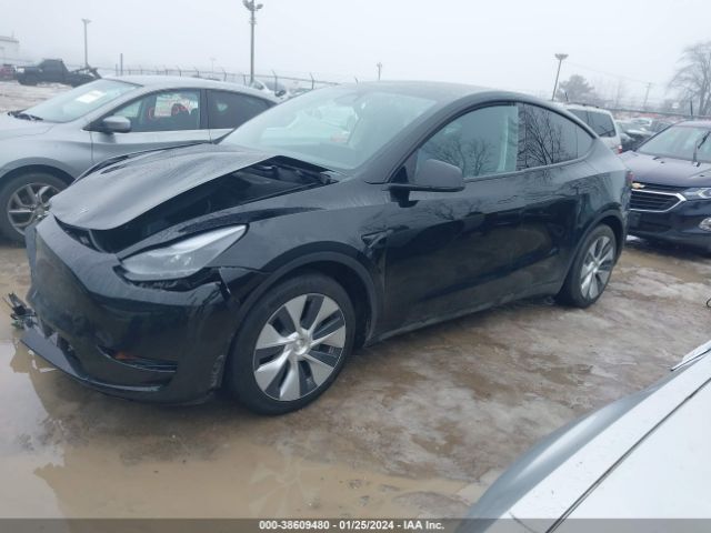 Photo 1 VIN: 7SAYGDEE8PF808444 - TESLA MODEL Y 