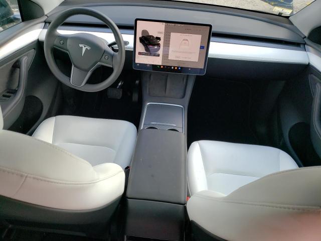 Photo 7 VIN: 7SAYGDEE8PF938501 - TESLA MODEL Y 