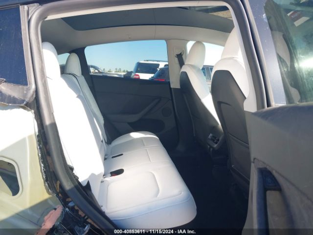 Photo 7 VIN: 7SAYGDEE8RA222844 - TESLA MODEL Y 