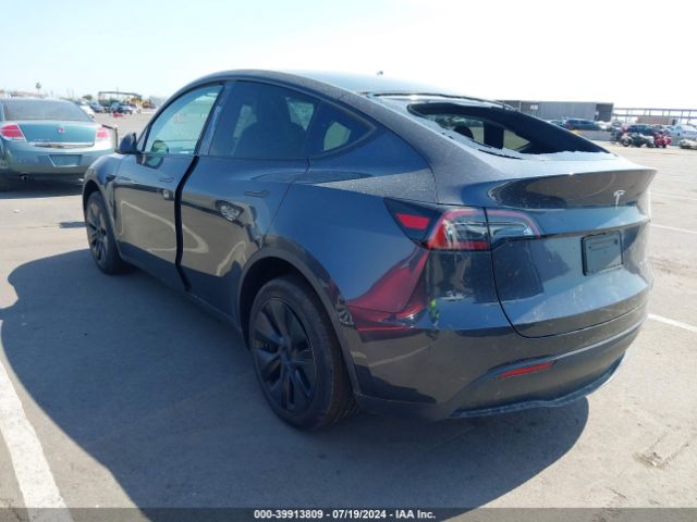 Photo 2 VIN: 7SAYGDEE8RA292232 - TESLA MODEL Y 