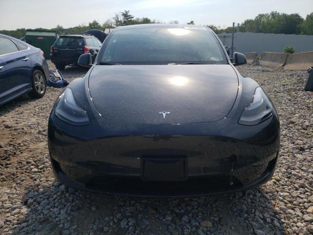 Photo 4 VIN: 7SAYGDEE8RF037809 - TESLA MODEL Y 