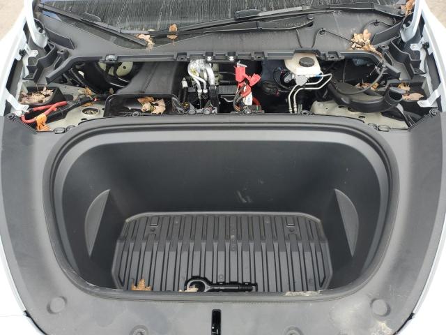 Photo 10 VIN: 7SAYGDEE8RF133410 - TESLA MODEL Y 