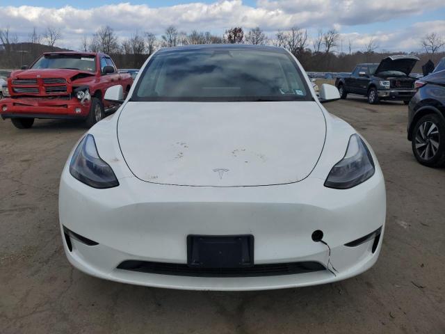 Photo 4 VIN: 7SAYGDEE8RF133410 - TESLA MODEL Y 