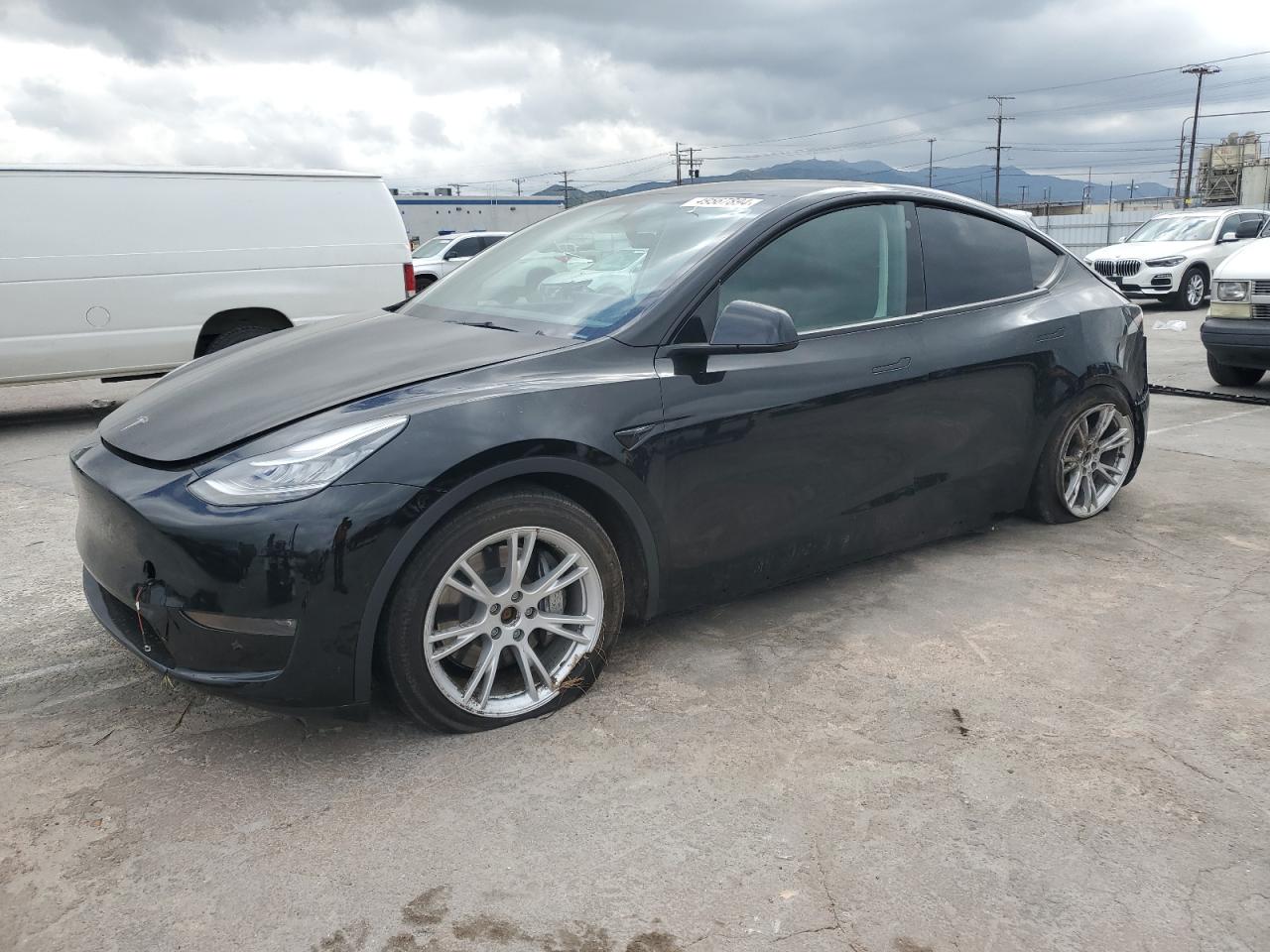 Photo 0 VIN: 7SAYGDEE9NA021674 - TESLA MODEL Y 