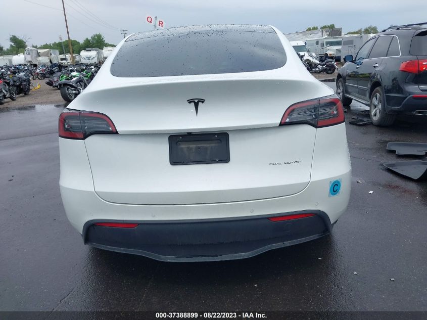 Photo 14 VIN: 7SAYGDEE9NF322027 - TESLA MODEL Y 