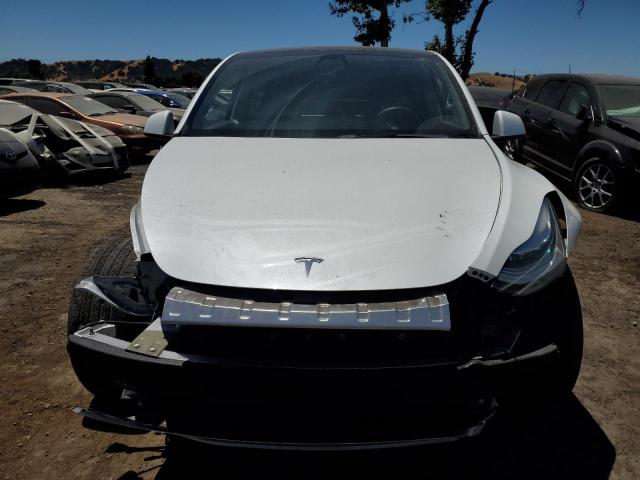 Photo 4 VIN: 7SAYGDEE9NF357358 - TESLA MODEL Y 