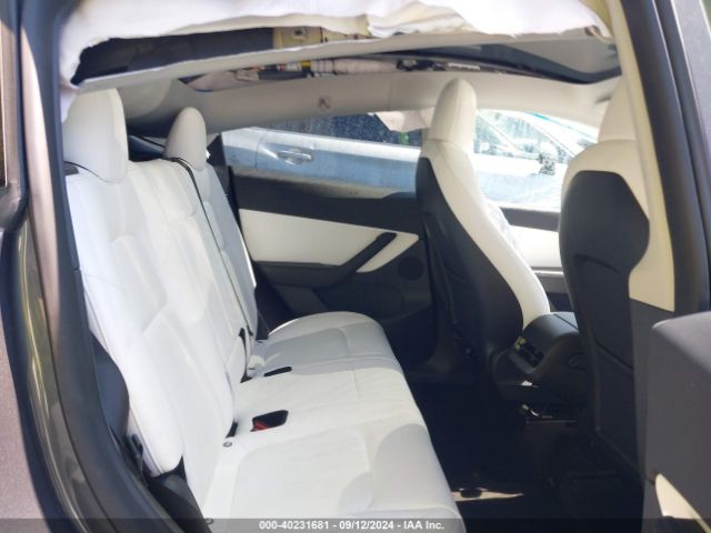 Photo 7 VIN: 7SAYGDEE9NF377559 - TESLA MODEL Y 