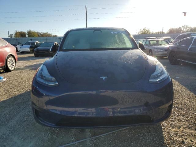 Photo 4 VIN: 7SAYGDEE9NF381854 - TESLA MODEL Y 