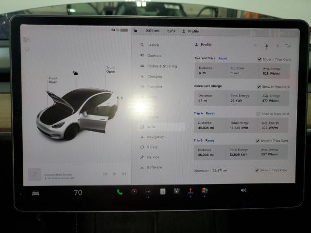 Photo 8 VIN: 7SAYGDEE9NF385712 - TESLA MODEL Y 