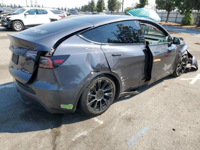 Photo 2 VIN: 7SAYGDEE9NF428235 - TESLA MODEL Y 