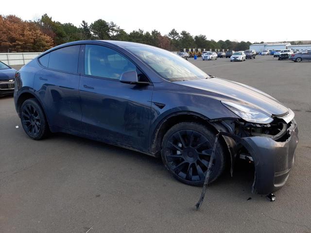 Photo 3 VIN: 7SAYGDEE9NF446931 - TESLA MODEL Y 