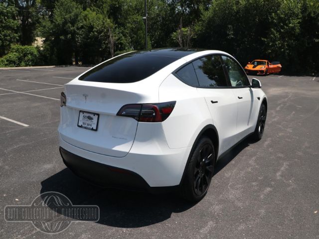 Photo 2 VIN: 7SAYGDEE9NF451451 - TESLA MODEL Y 