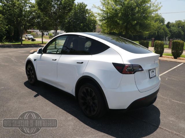 Photo 3 VIN: 7SAYGDEE9NF451451 - TESLA MODEL Y 