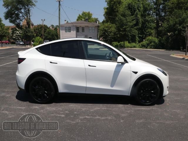 Photo 7 VIN: 7SAYGDEE9NF451451 - TESLA MODEL Y 