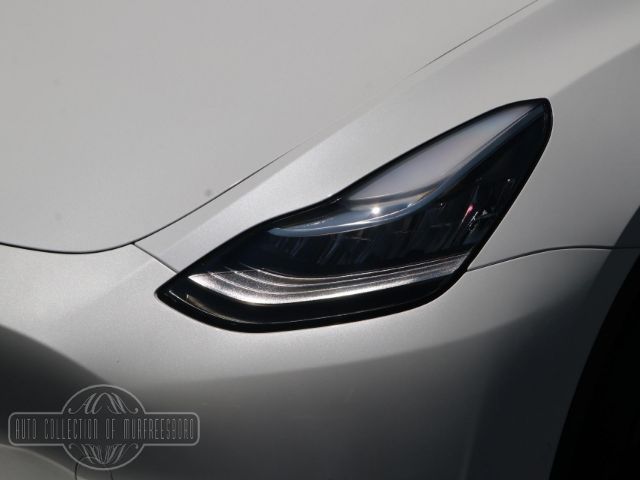 Photo 9 VIN: 7SAYGDEE9NF451451 - TESLA MODEL Y 