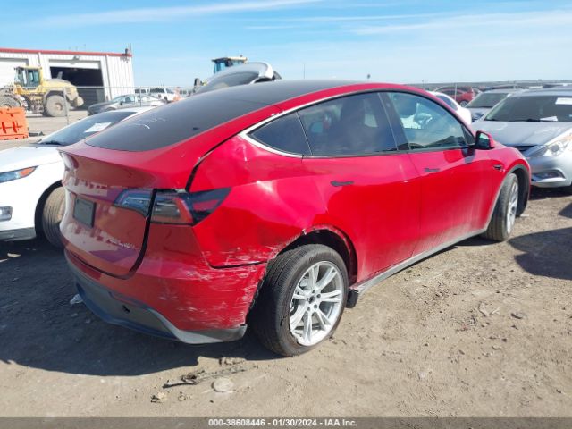 Photo 3 VIN: 7SAYGDEE9NF494560 - TESLA MODEL Y 