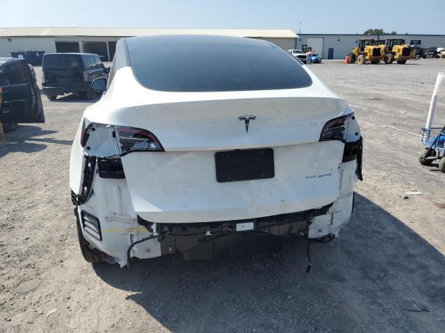 Photo 5 VIN: 7SAYGDEE9NF538573 - TESLA MODEL Y 